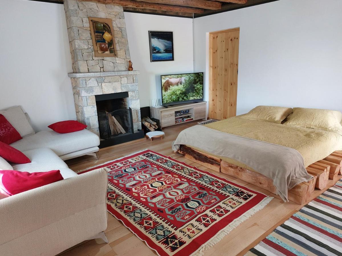 Vila Rira - Rrajce, Shebenik Perrenjas Екстер'єр фото